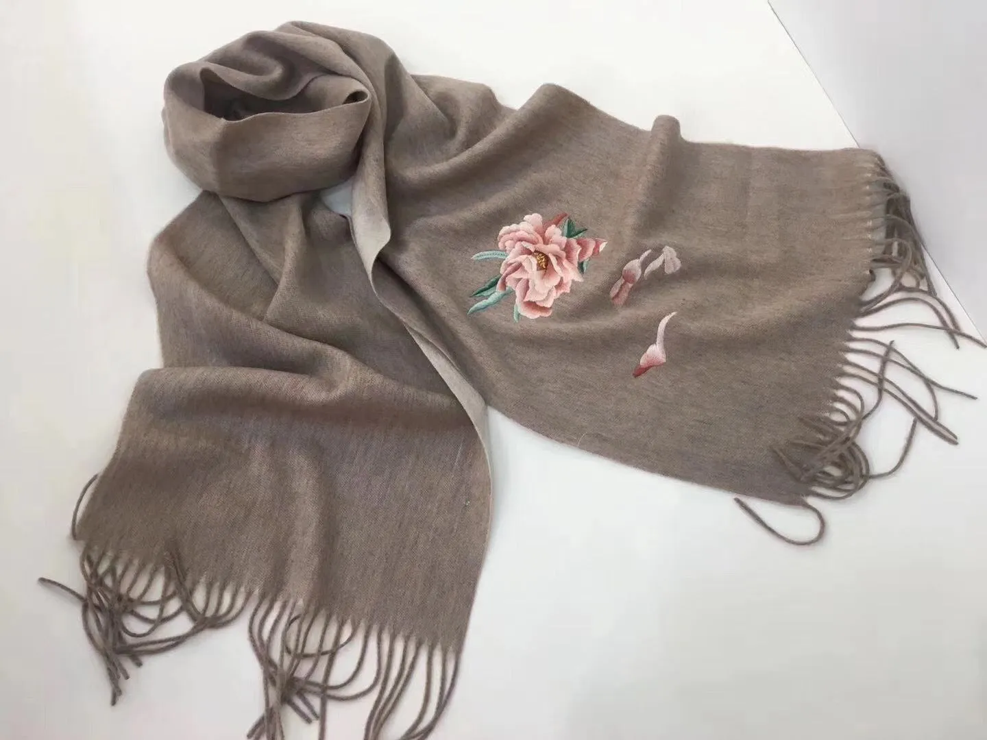 161218 Hand double embroideried Su Embroidery cashmere pashm scarf 1piece