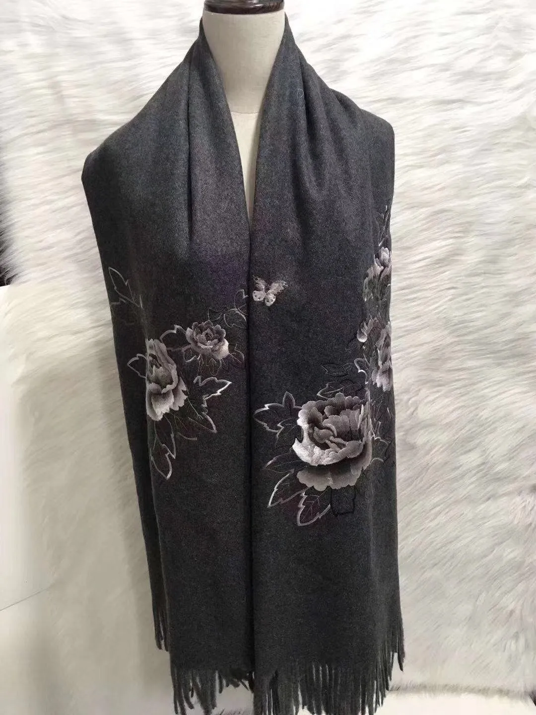 161218 Hand double embroideried Su Embroidery cashmere pashm scarf 1piece