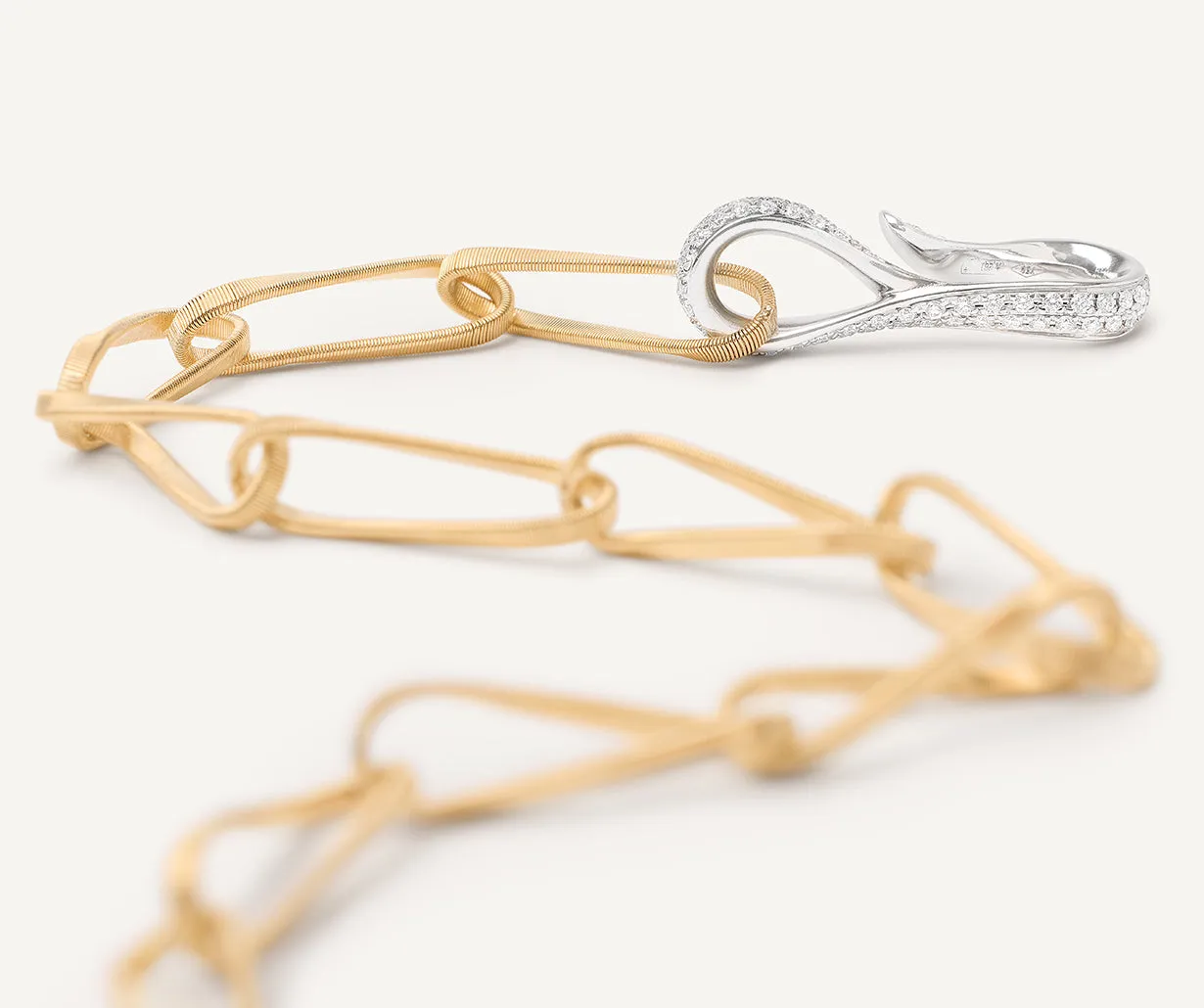 18K Yellow Gold Twisted Coil Link Lariat With Diamond Clasp