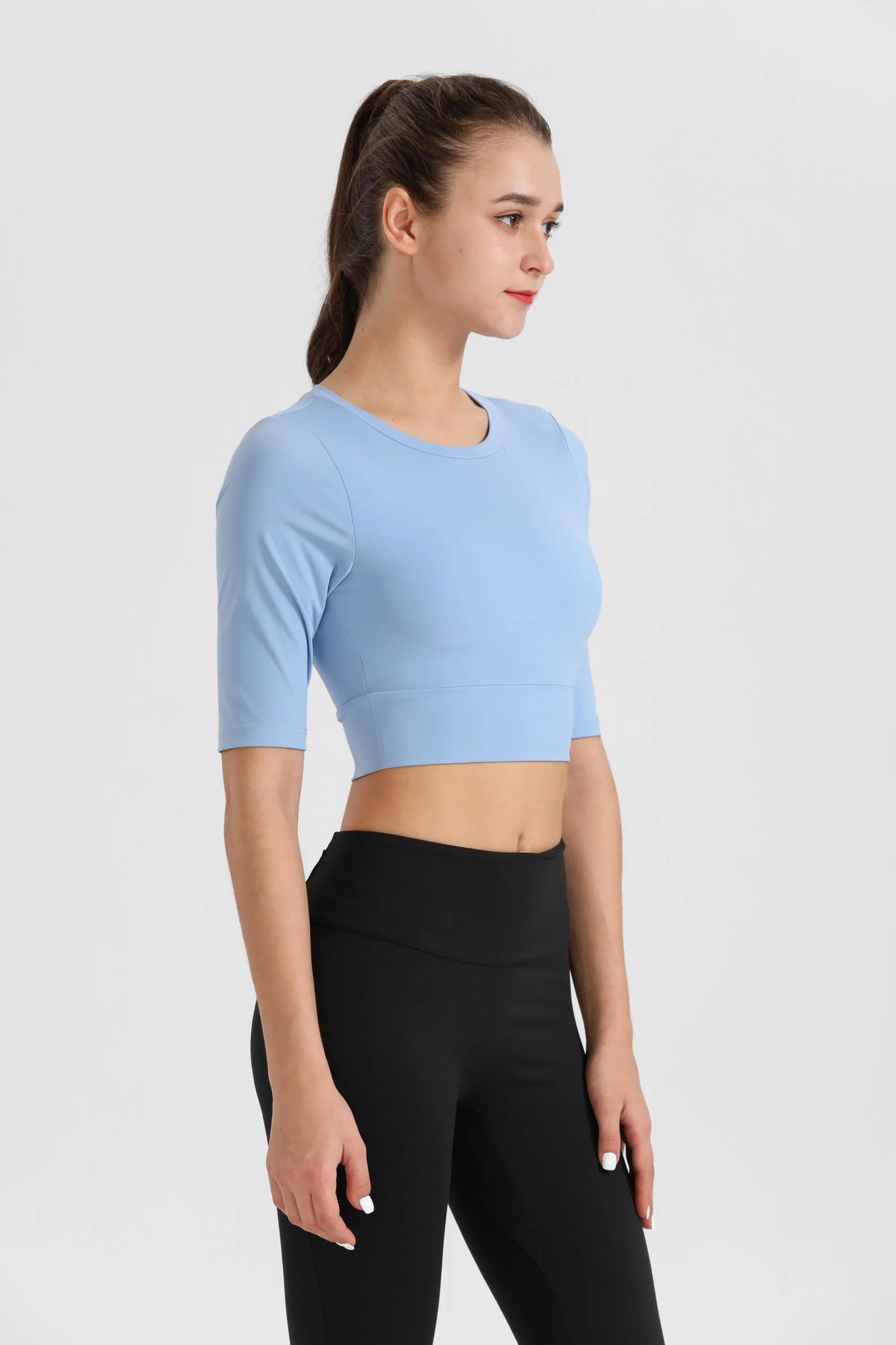 Cropped Elastic Shirt