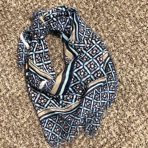 Dana Buchman Infinity Scarf