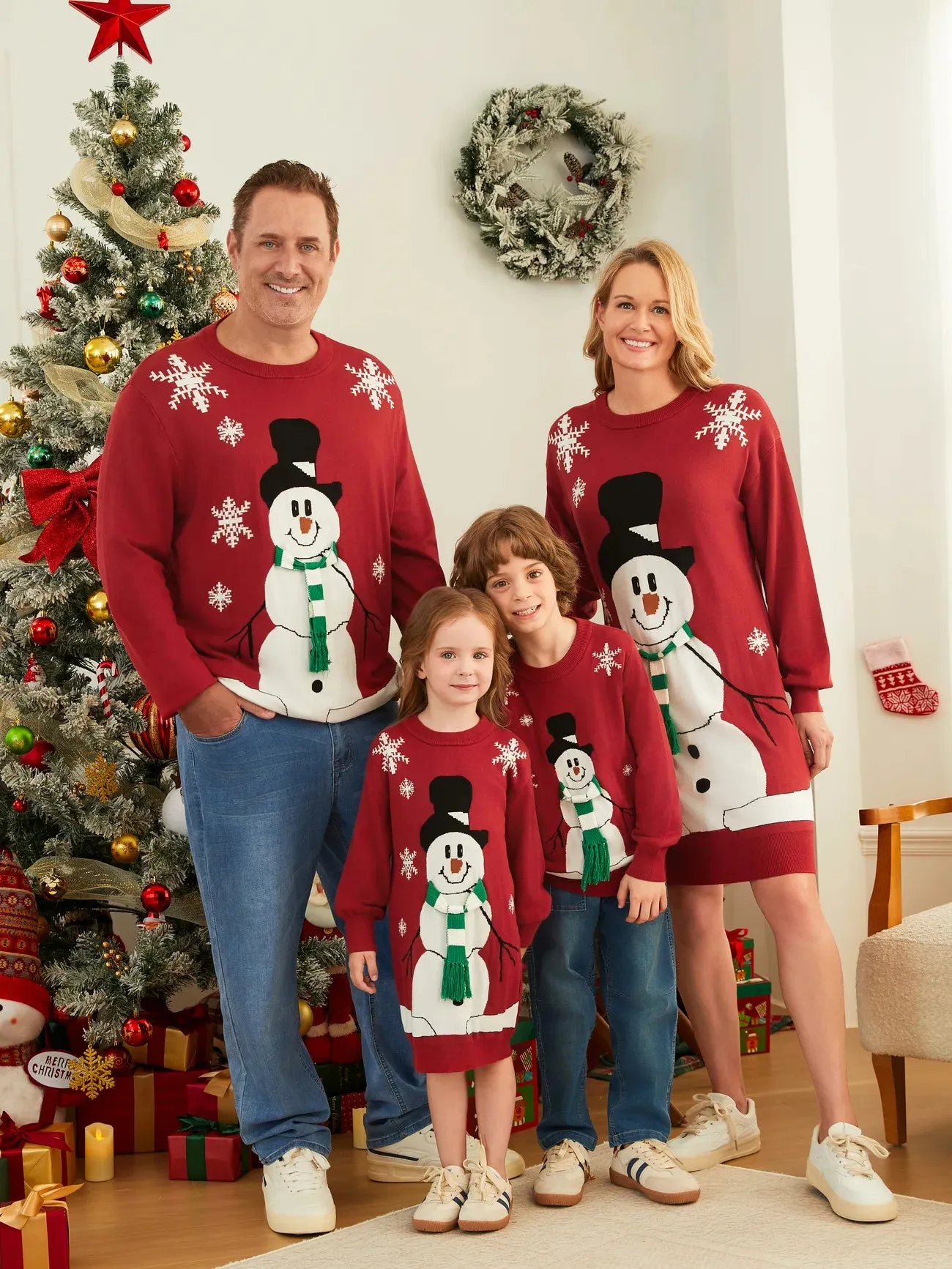 Family Matching Christmas Snowman Sweater Set With 3D Scarf Design