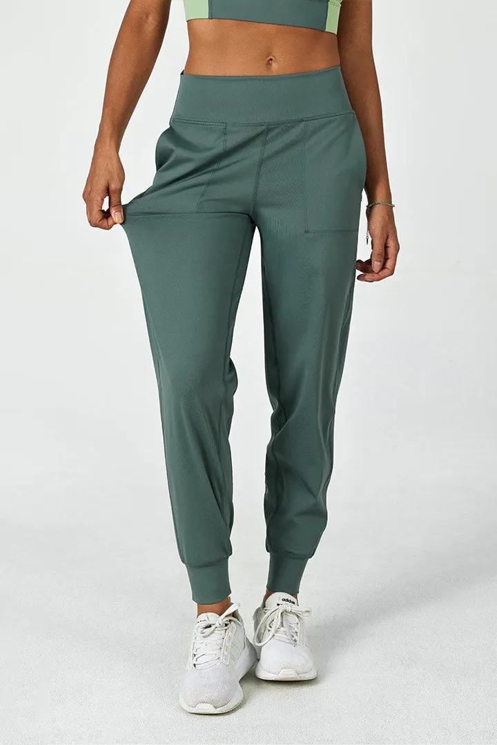 FlexEase™ High-Waist Jogger