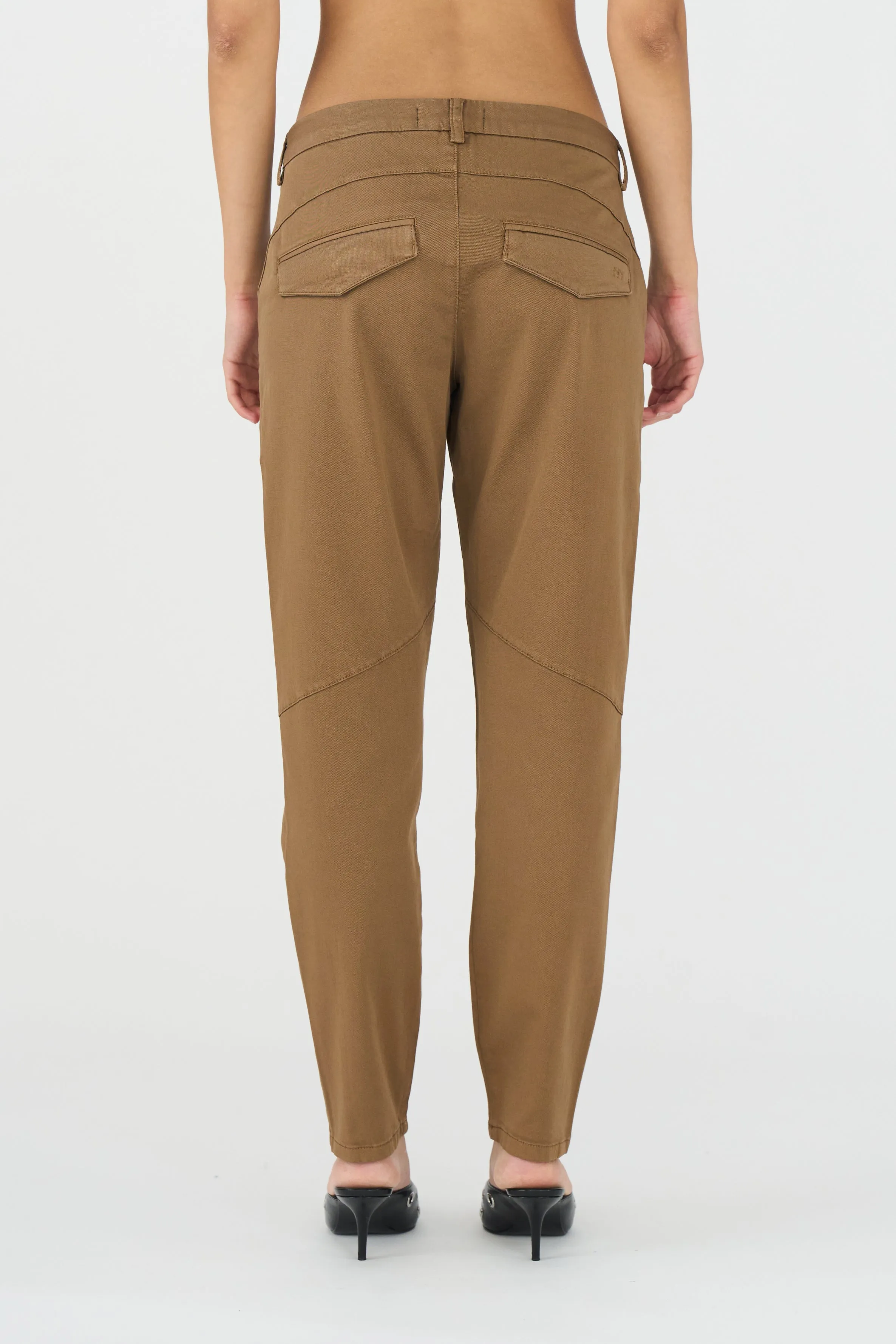 IVY-Karmey chino - Nuts Brown