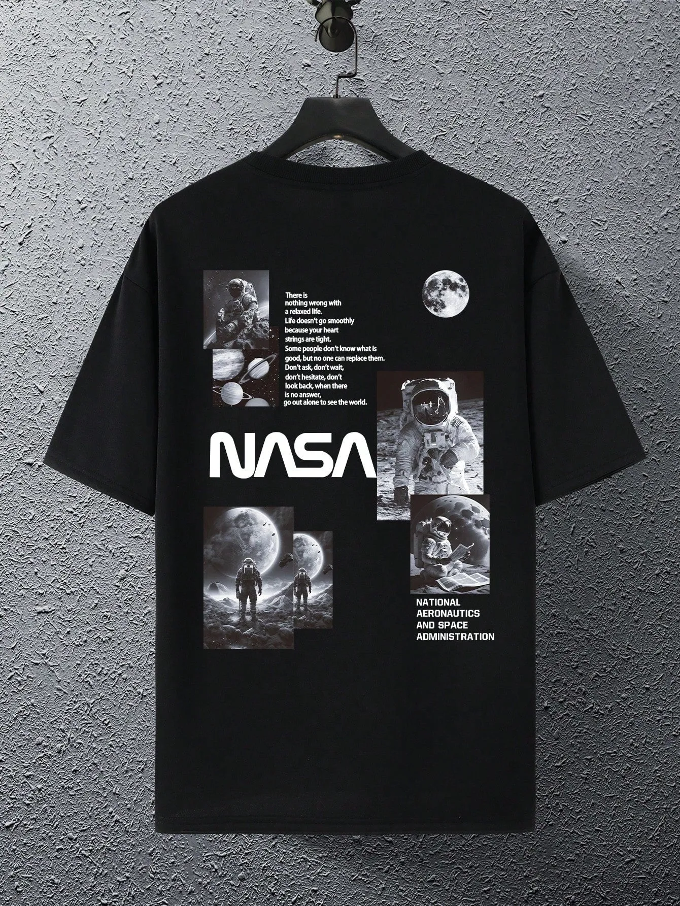 Manfinity Homme Men's Summer Astronaut Printed Round Neck Casual Short-Sleeved T-Shirt With Slogan