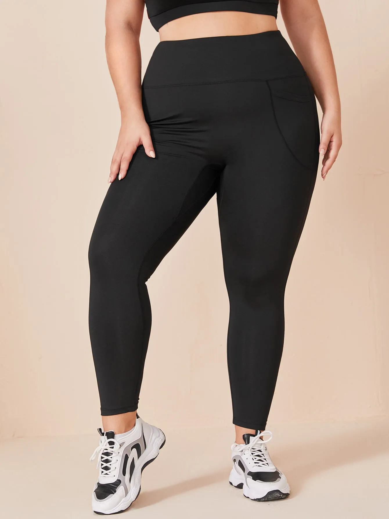 Plain Pocket High Waist Cropped Plus Size Sports Leggings & Pants