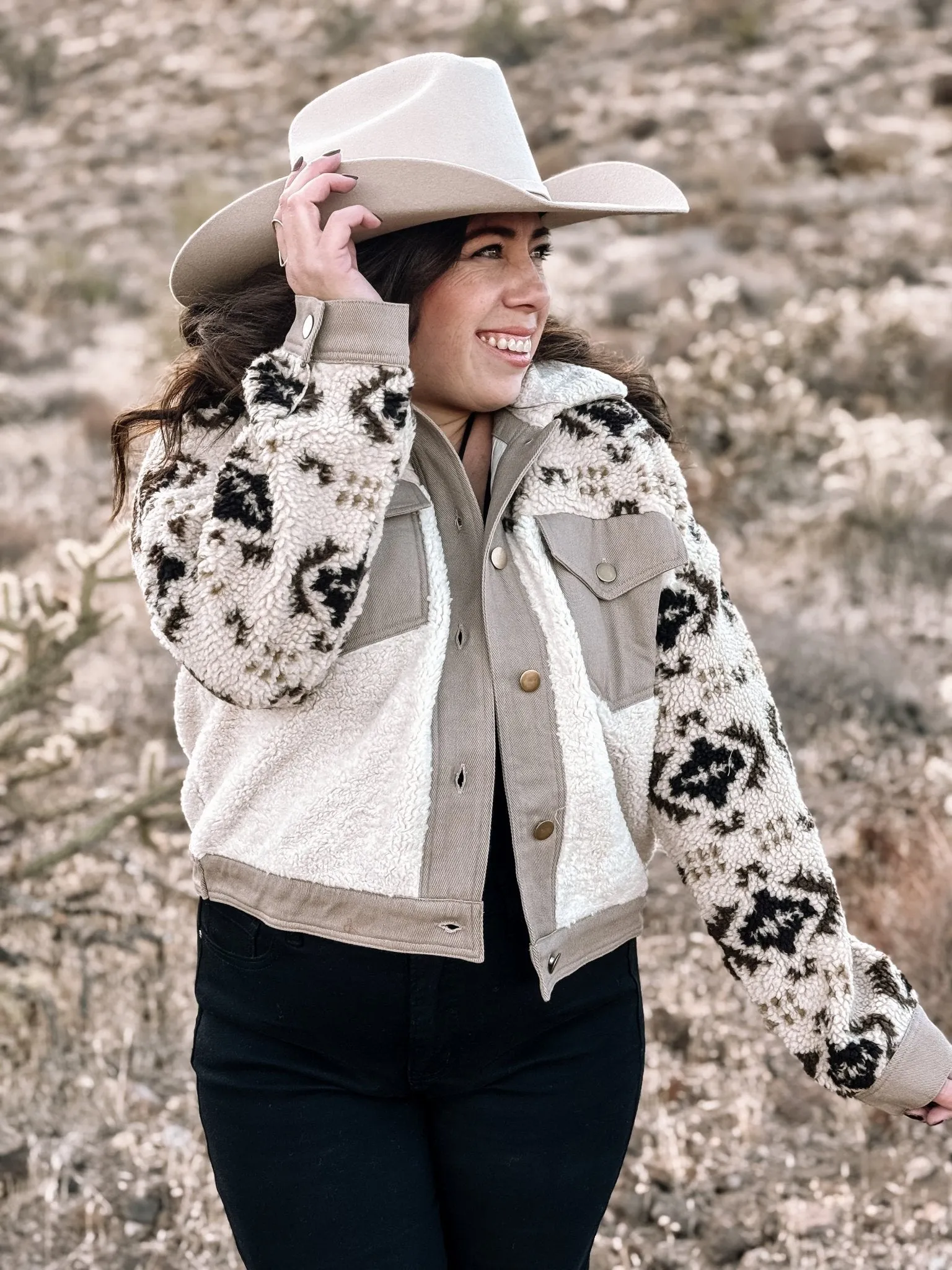 Sierra Spirit Boho Western Sherpa Cropped Jacket, Taupe