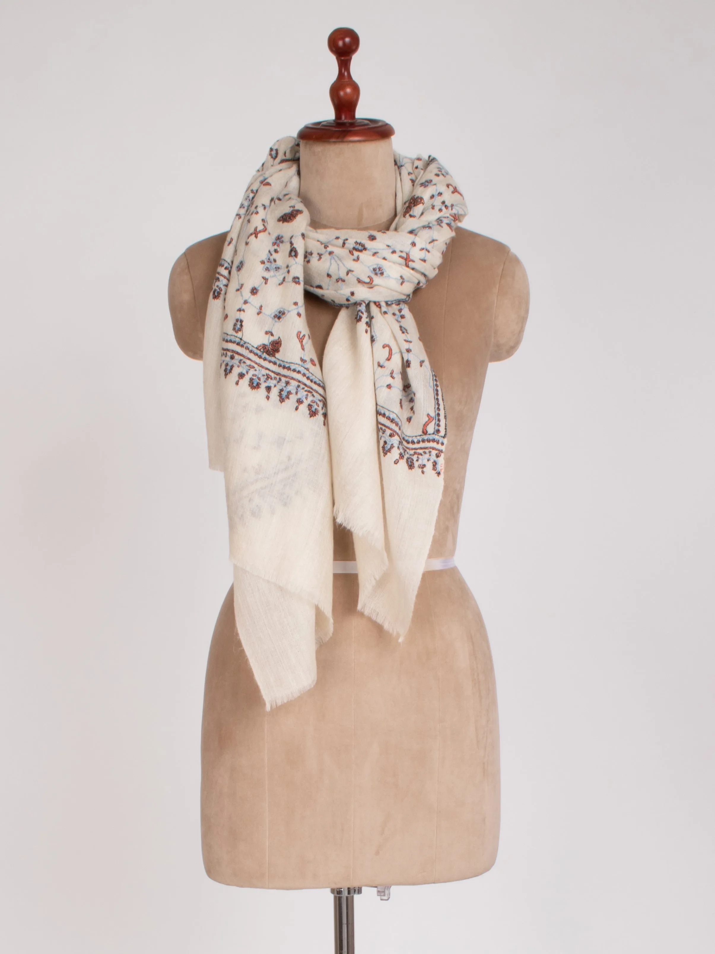 White Handmade Cashmere Stylish Scarf