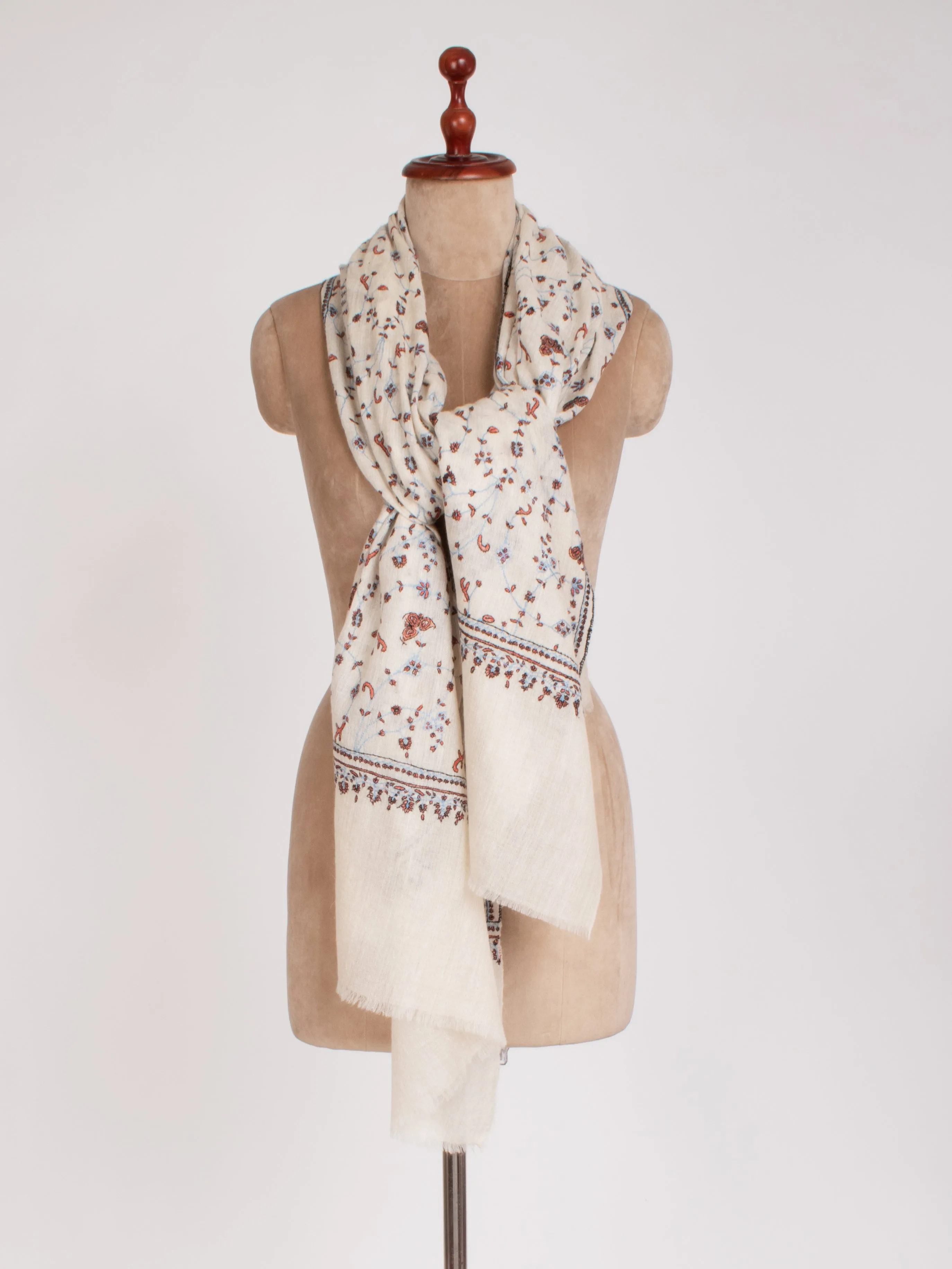 White Handmade Cashmere Stylish Scarf